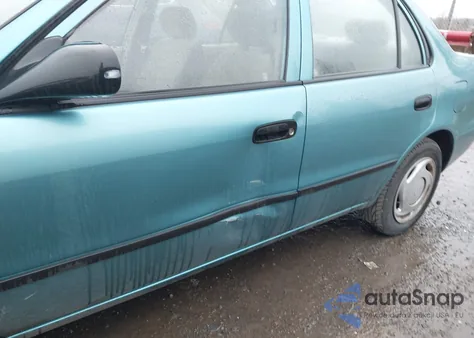 1999 Toyota Corolla Ce из США, поврежденный, VIN 1NXBR12E8XZ259296